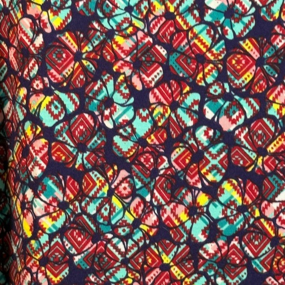 LuLaRoe Tunic Top Long Sleeve Scoop Neck Colorful Print Hi-Low Casual Size L - Picture 4 of 4